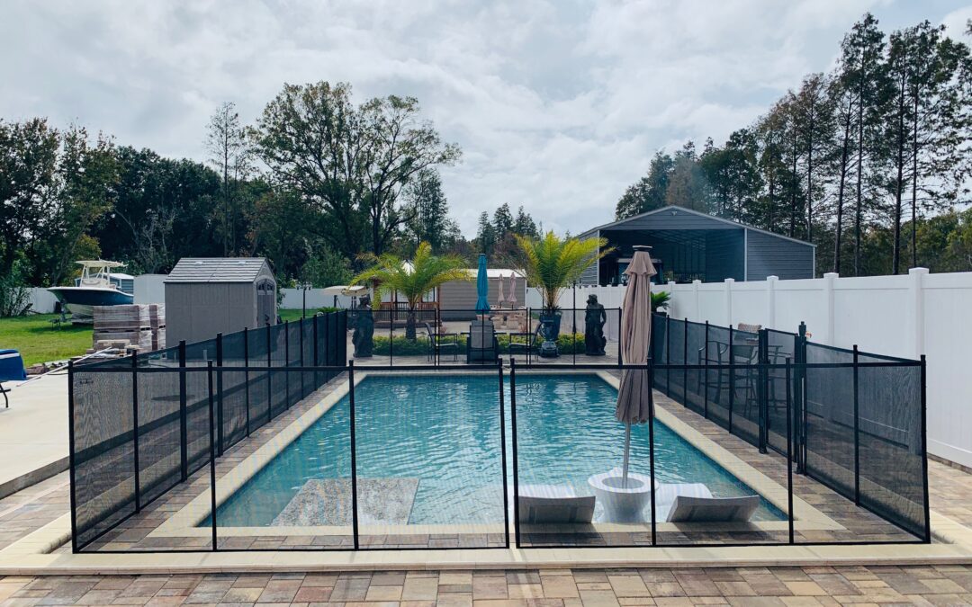 4 Benefits of Installing a Pool Safety Fence